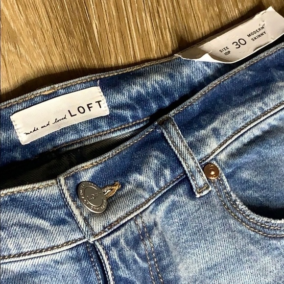 Loft Modern Skinny 10” Rise Ankle Crops Light Denim Size 10/30 Petite New - Picture 6 of 10